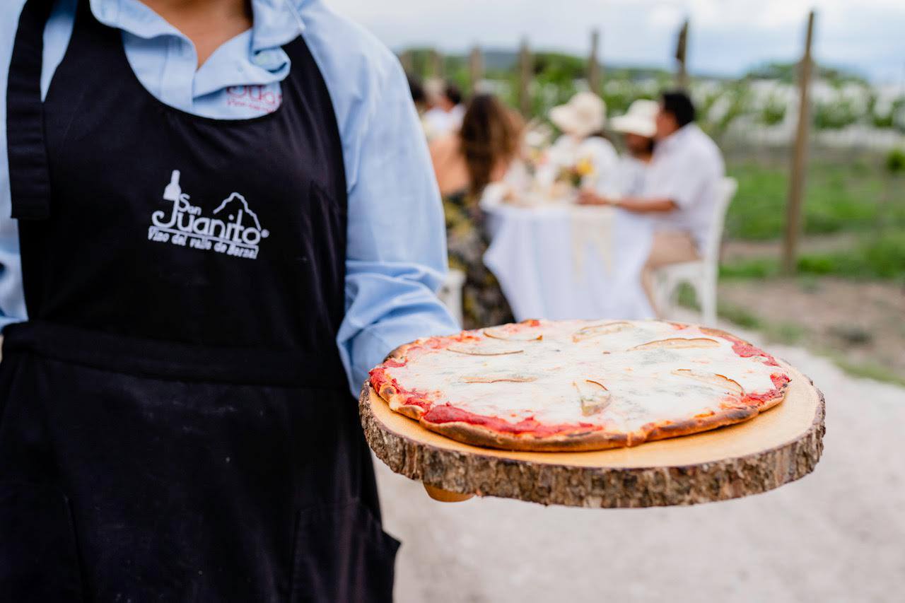 Pizza al horno en terraza